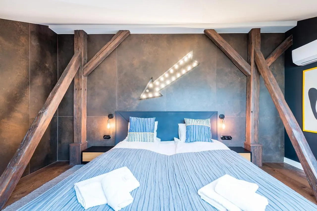 Wegierska Luxury Loft Wawelofts Apartment Krakow